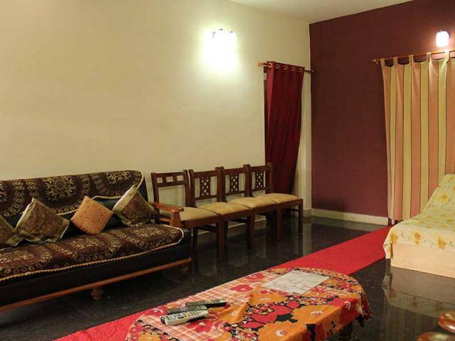 Blue Mist Homestay, Chikmaglur 5
